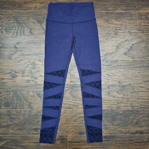 Ivivva Lululemon Girls‎ 12 Blue Geometric Knit Pants Leggings